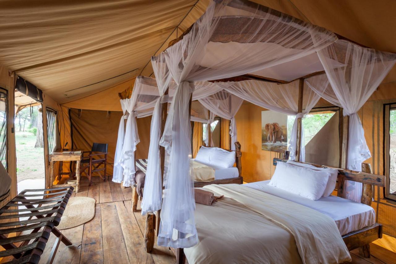 Baobab Tented Camp Kwa Kuchinia Экстерьер фото