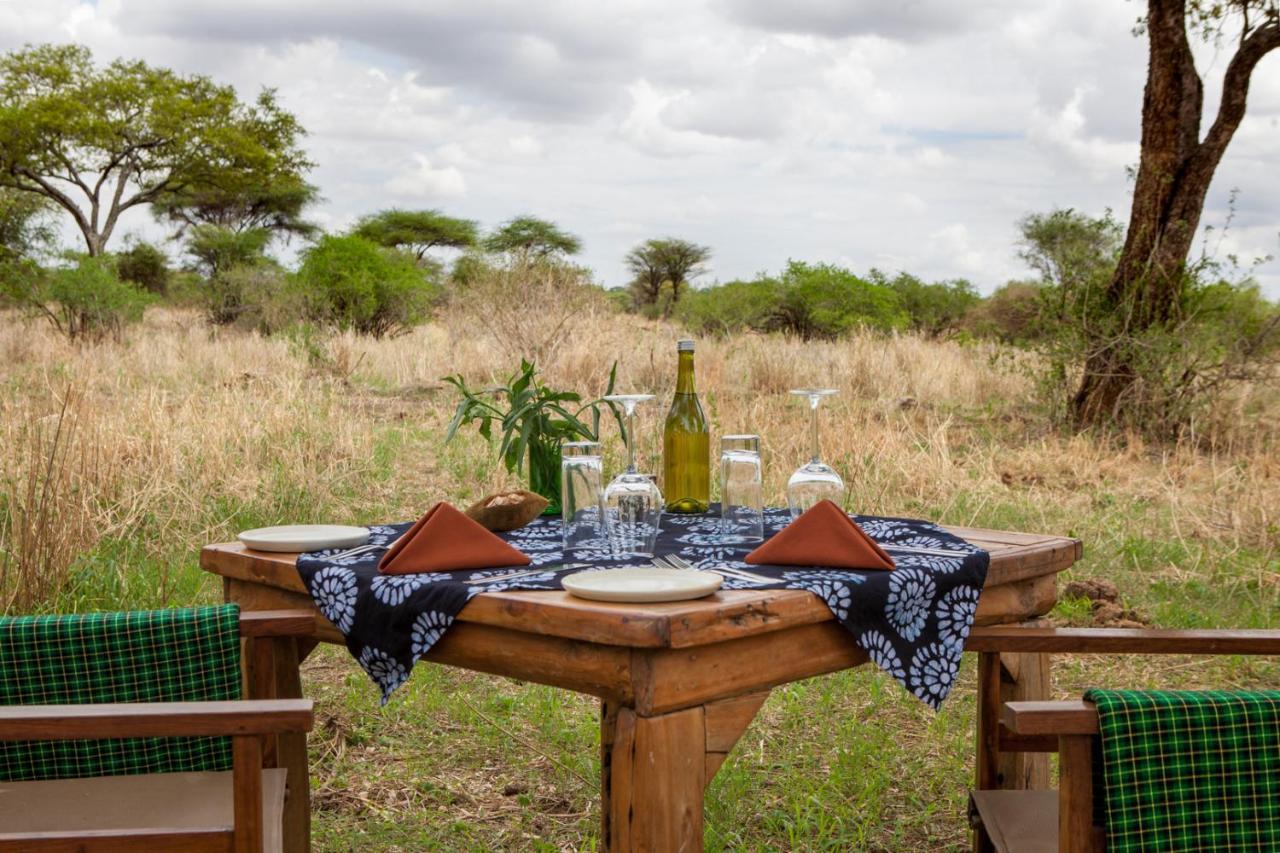 Baobab Tented Camp Kwa Kuchinia Экстерьер фото